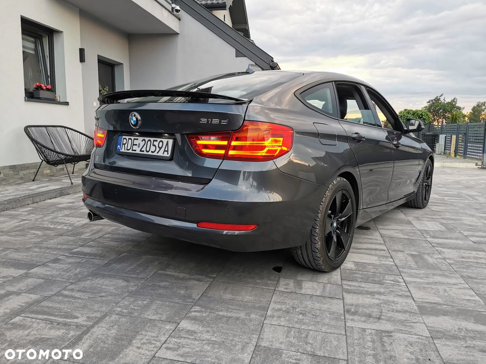 BMW Seria 3 - 25