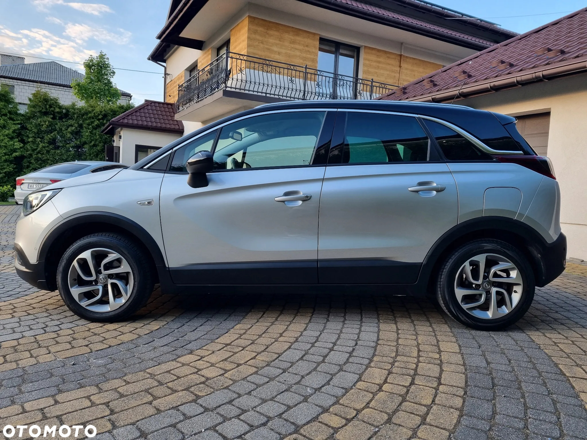 Opel Crossland X 1.2 T Elite S&S - 28