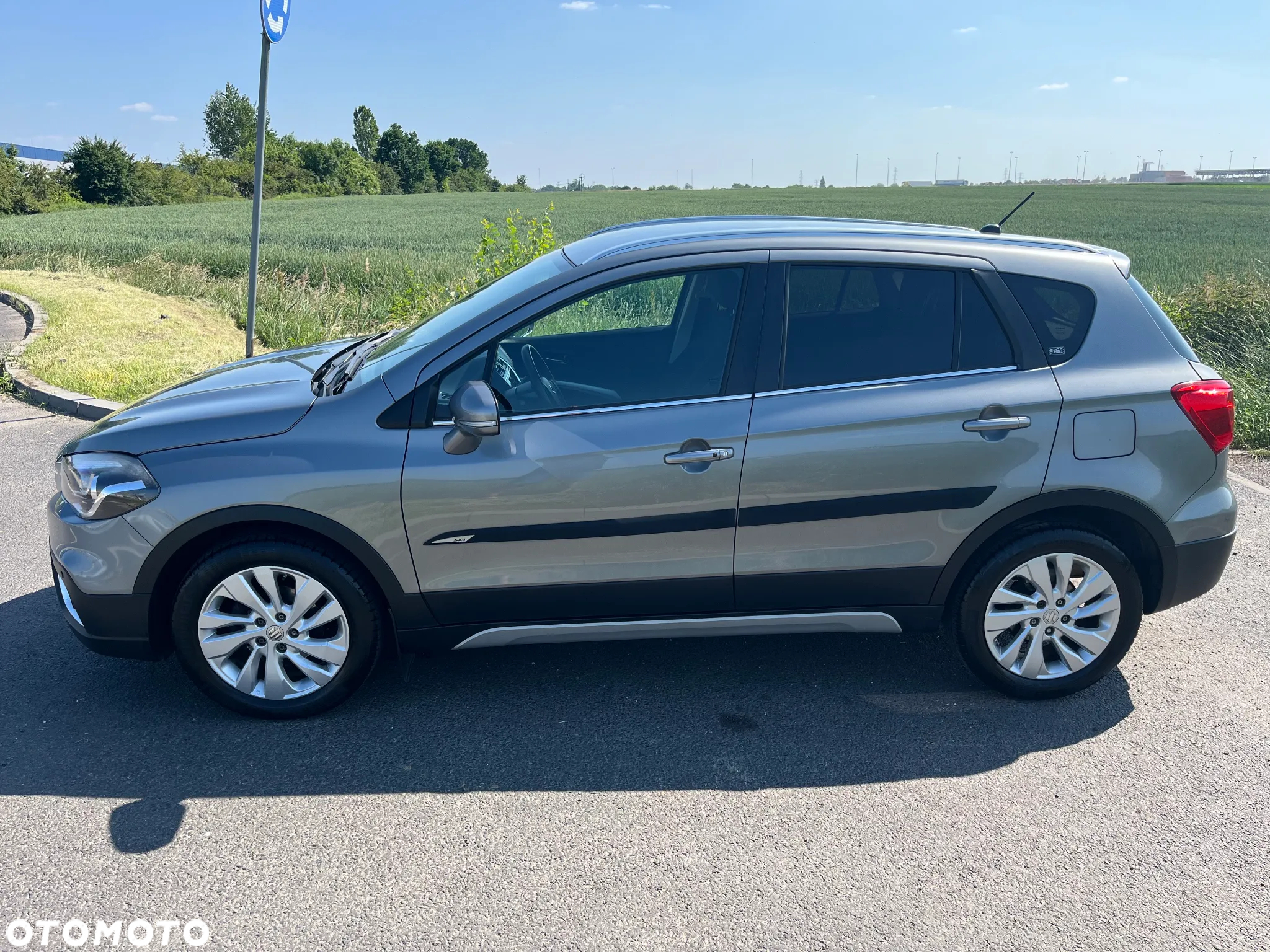 Suzuki SX4 - 8