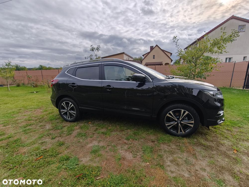 Nissan Qashqai 1.5 dCi N-Connecta - 6