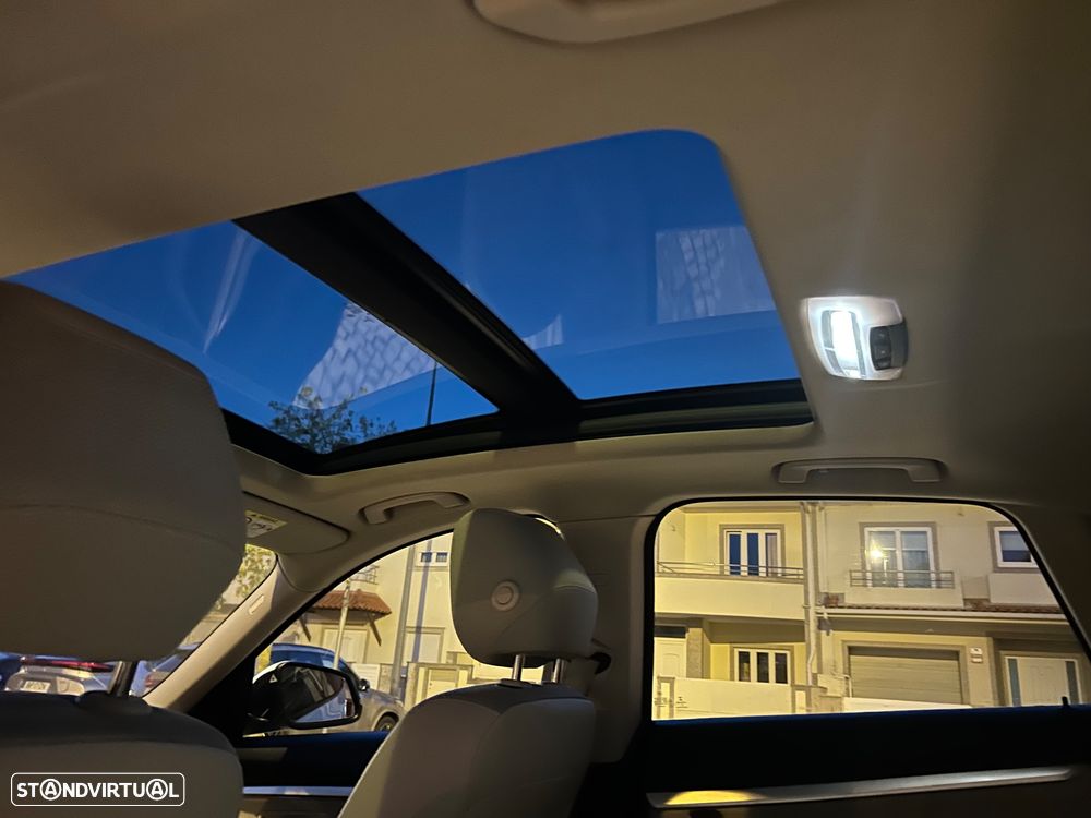 BMW 318 Gran Turismo d Aut. Luxury Line - 23