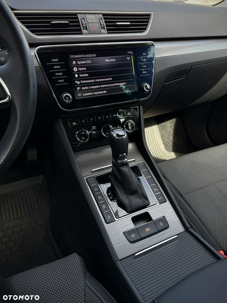 Skoda Superb - 25