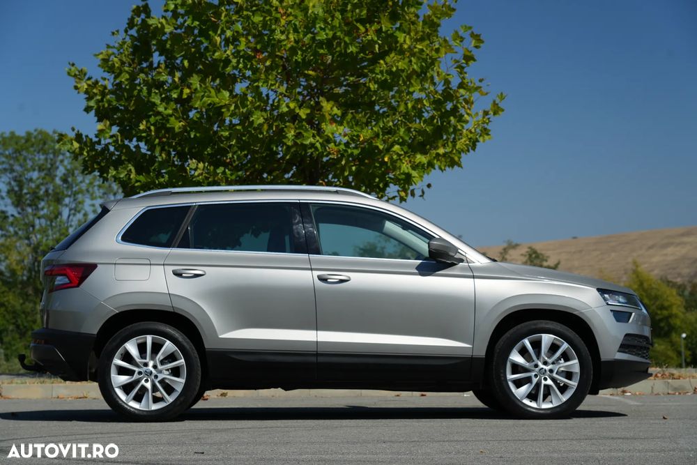 Skoda Karoq 2.0 TDI SCR 4x4 DSG Sportline - 25