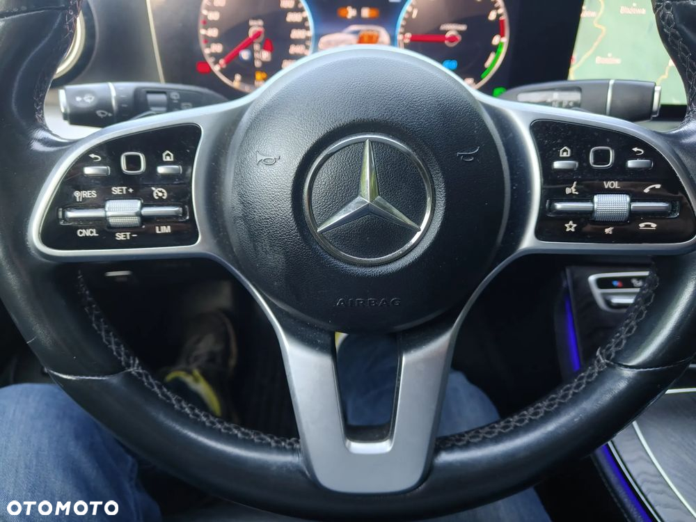 Mercedes-Benz Klasa E 300 de 9G-TRONIC - 18