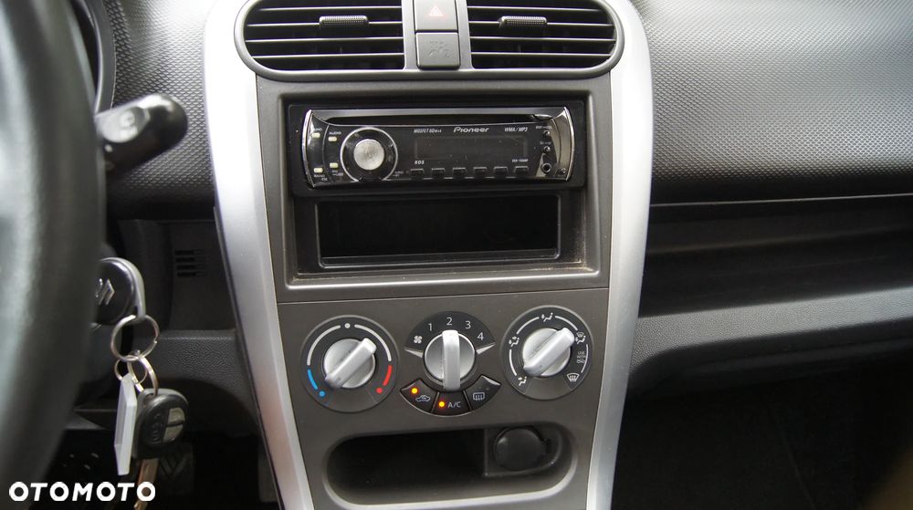Suzuki Splash 1.0 Club - 21