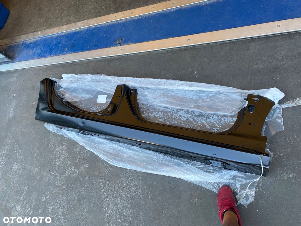 RENAULT MEGANE 4 IV NOWY ORYGINALNY PRÓG PRAWY poszycie progu prawego  prawe lift 764600185R Wwa - 6