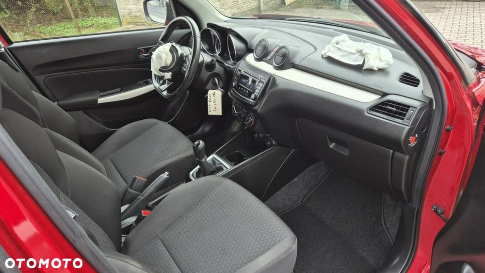 Suzuki Swift 1.2 Dualjet Hybrid Club - 7