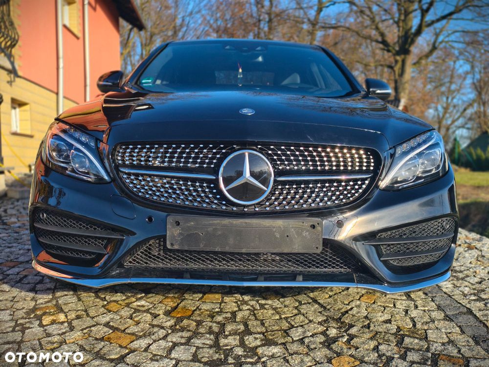 Mercedes-Benz Klasa C 200 7G-TRONIC AMG Line - 3