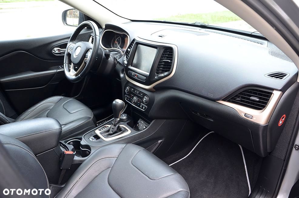 Jeep Cherokee 2.0 MJD Active Drive II Limited - 13