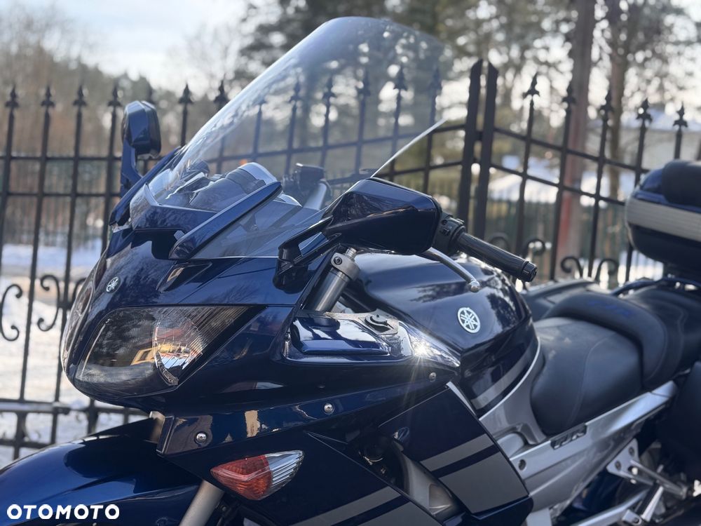 Yamaha FJR - 18