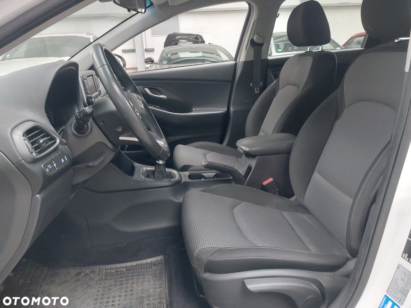 Hyundai i30 - 25