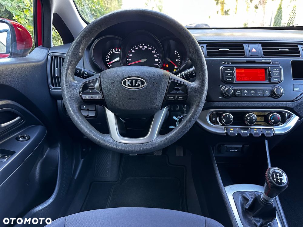 Kia Rio 1.2 Dream-Team Edition - 32
