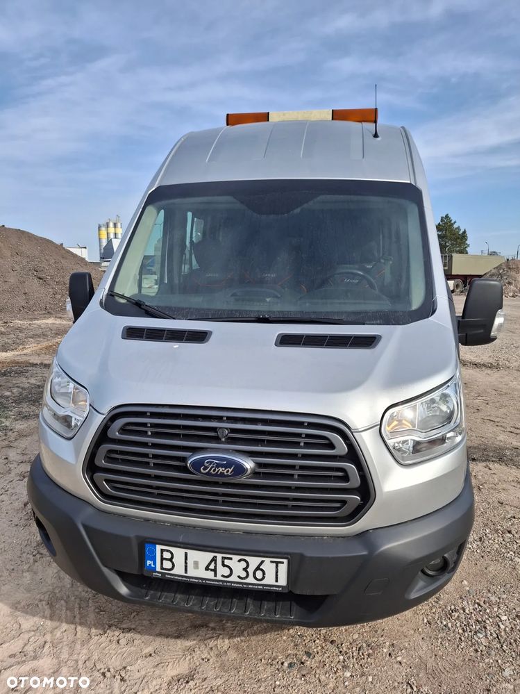 Ford Transit - 1