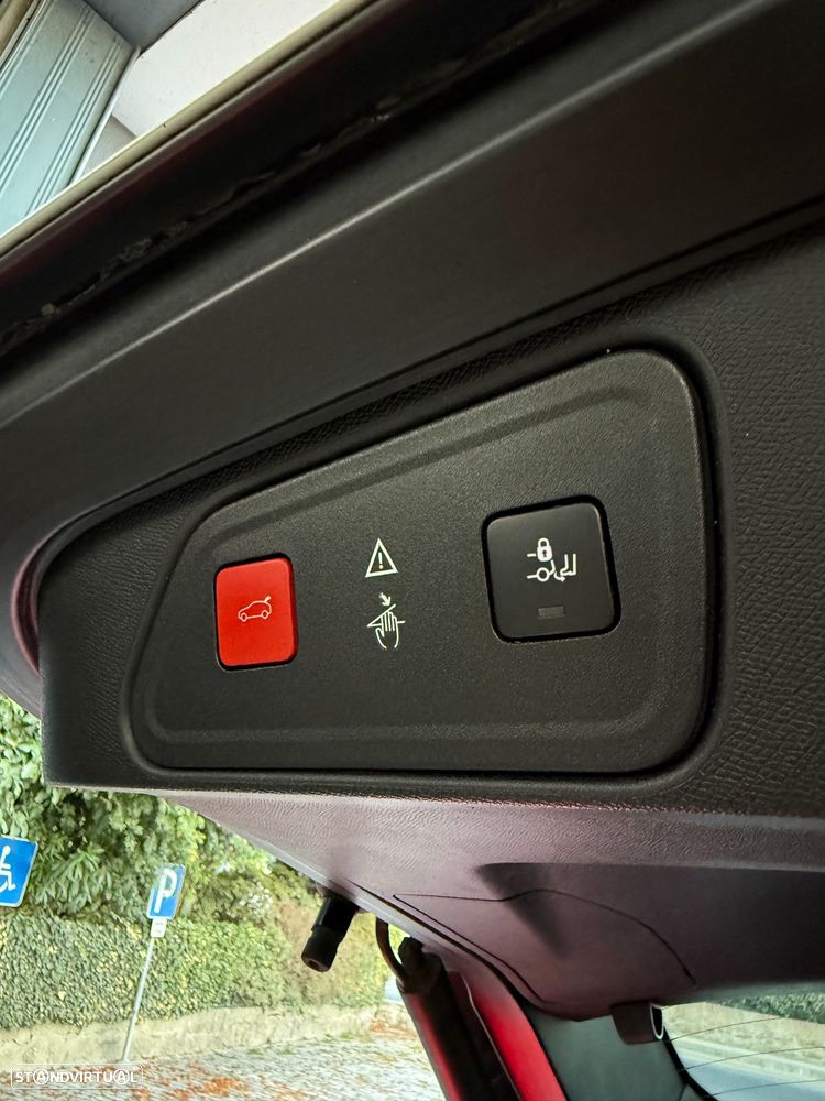 Peugeot 3008 PureTech 130 Stop & Start EAT6 Allure - 22