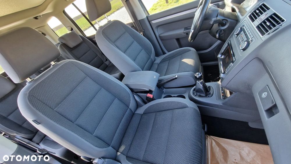 Volkswagen Touran 1.4 TSI Comfortline - 6