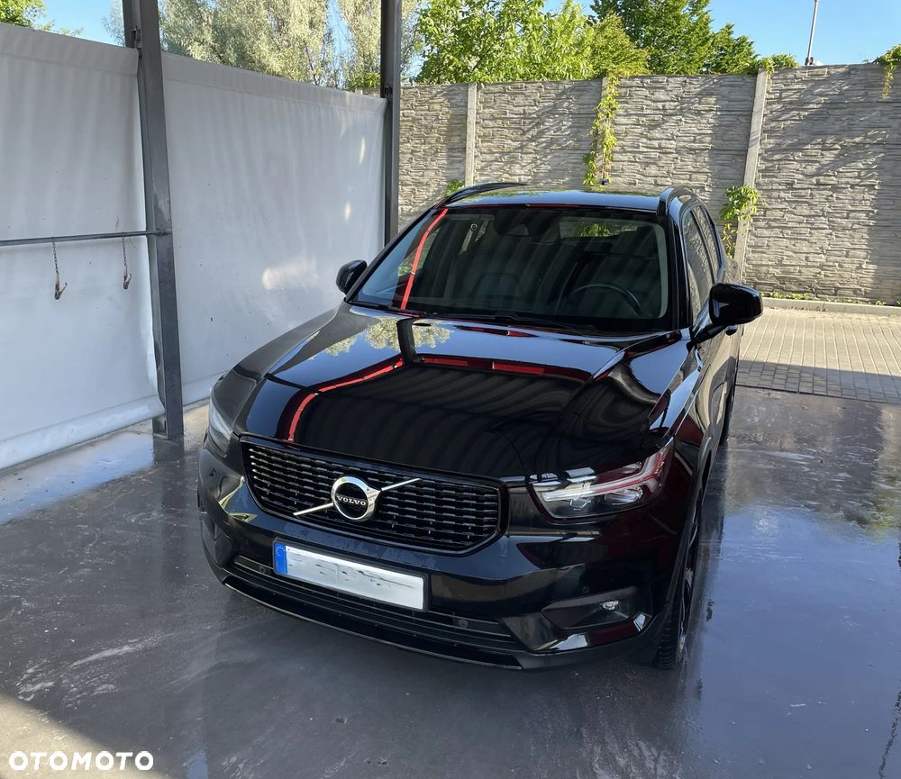 Volvo XC 40 T3 Momentum Pro - 11