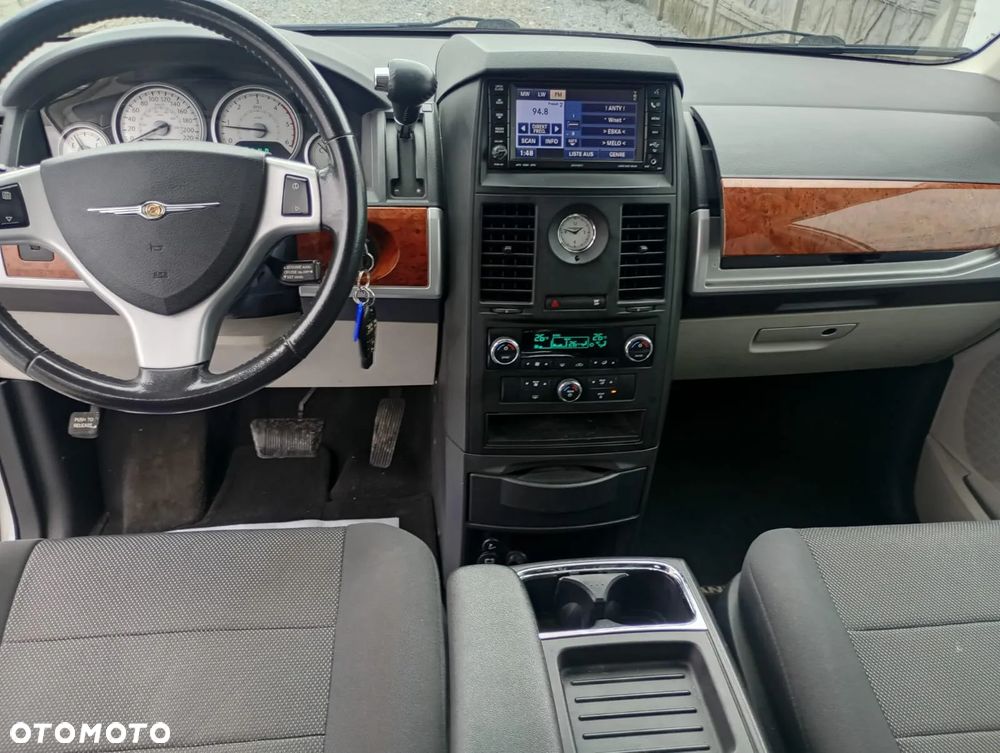 Chrysler Grand Voyager 2.8 CRD Automatik Touring - 9