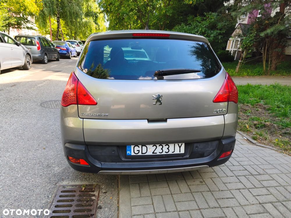 Peugeot 3008 1.6 HDi Premium - 8