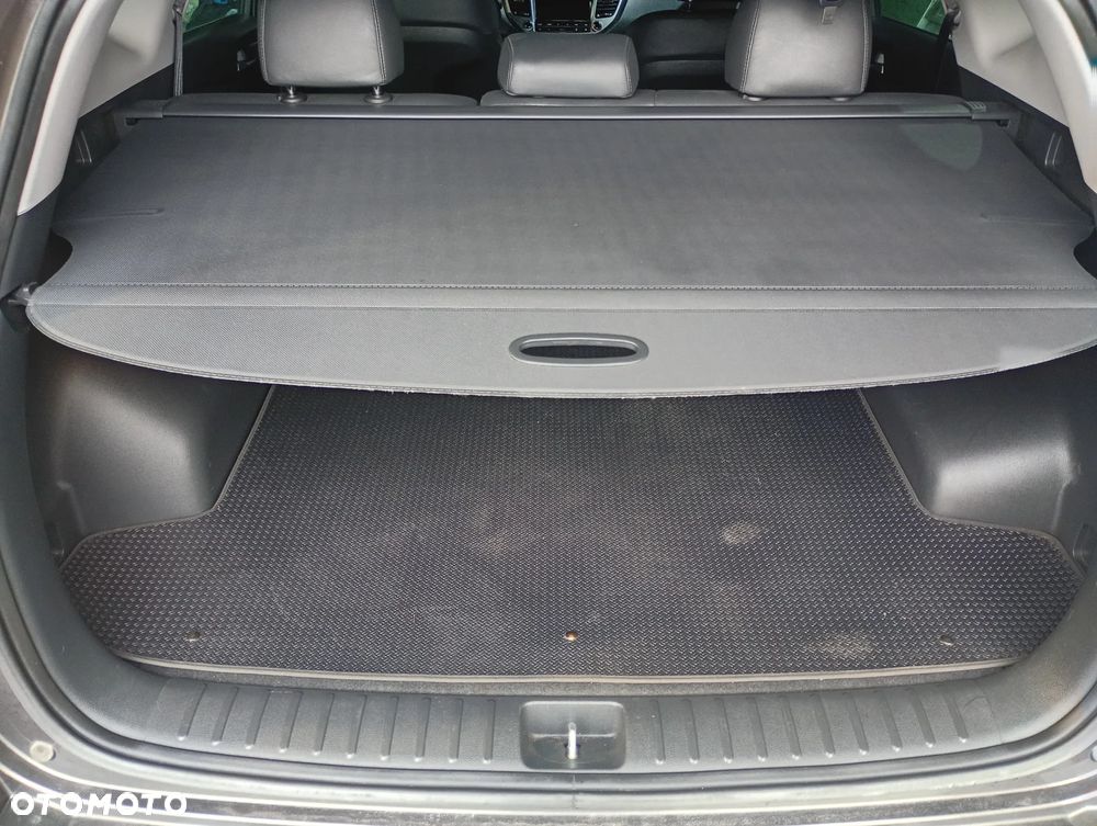 Hyundai Tucson 2.0 CRDI 4WD Automatik Premium - 9