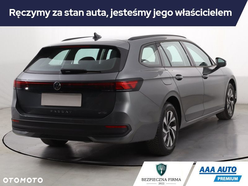 Volkswagen Passat Variant - 7