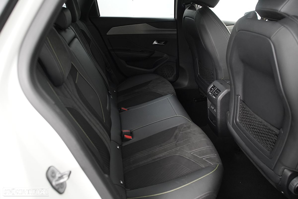 Peugeot 308 SW 1.5 BlueHDi GT EAT8 - 22