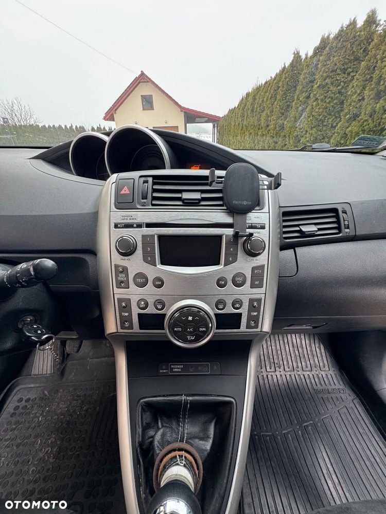 Toyota Verso 2.0 D-4D Sol 7os - 8
