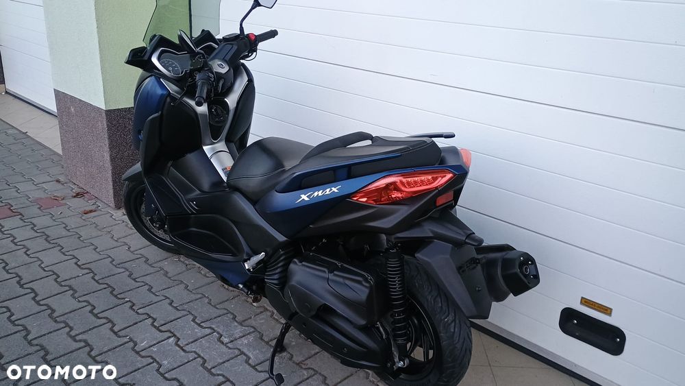 Yamaha X-max - 9