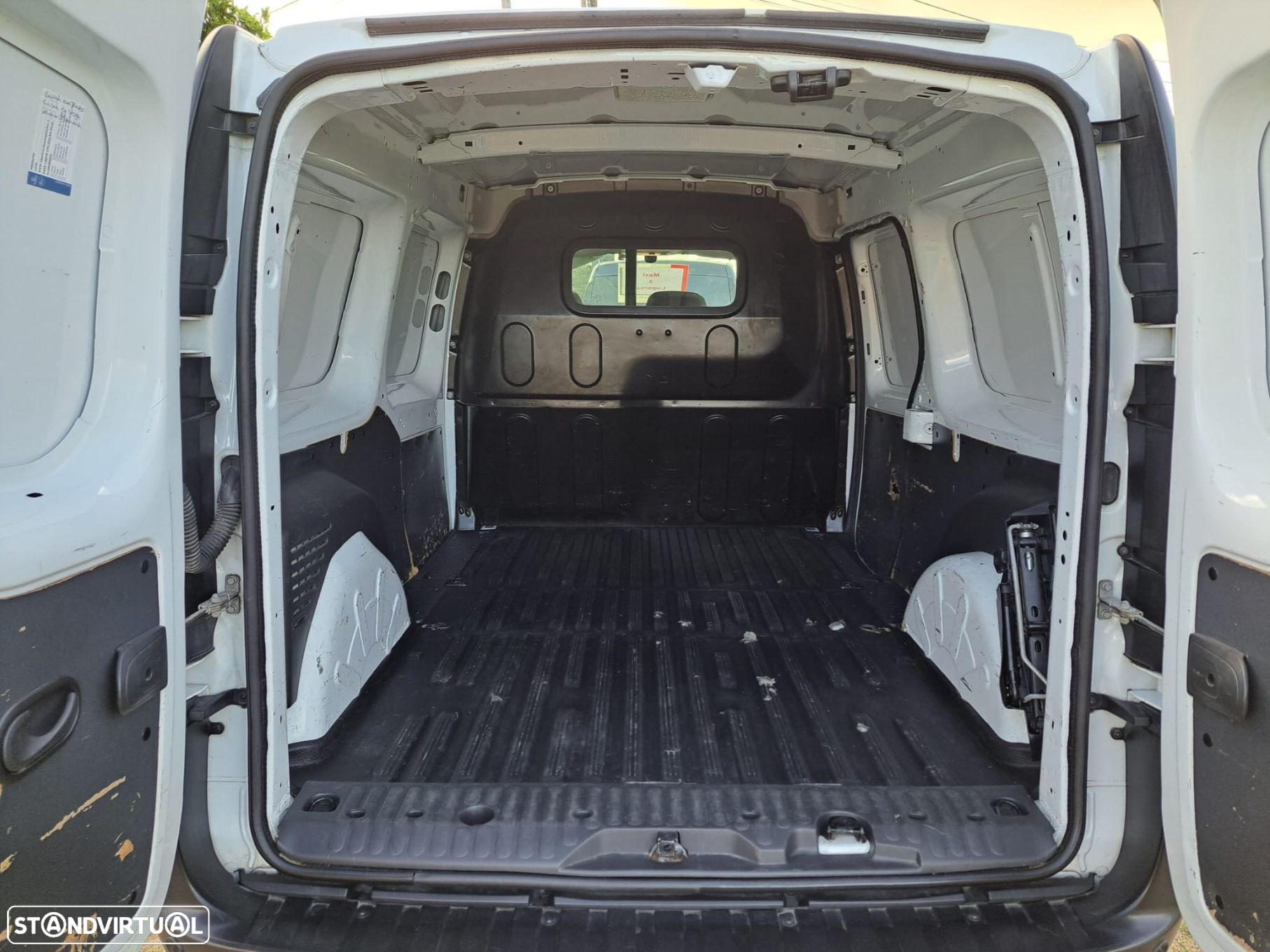 Renault Kangoo 1.5 dCi Maxi Business 3L - 8