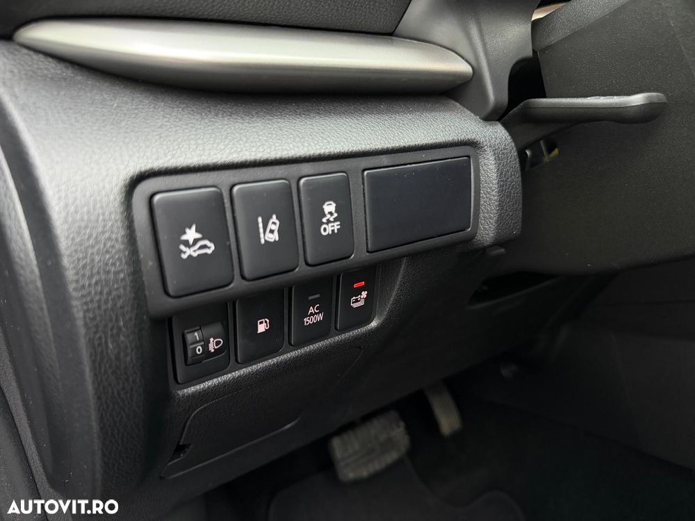 Mitsubishi Eclipse-Cross PHEV Intense+ - 17