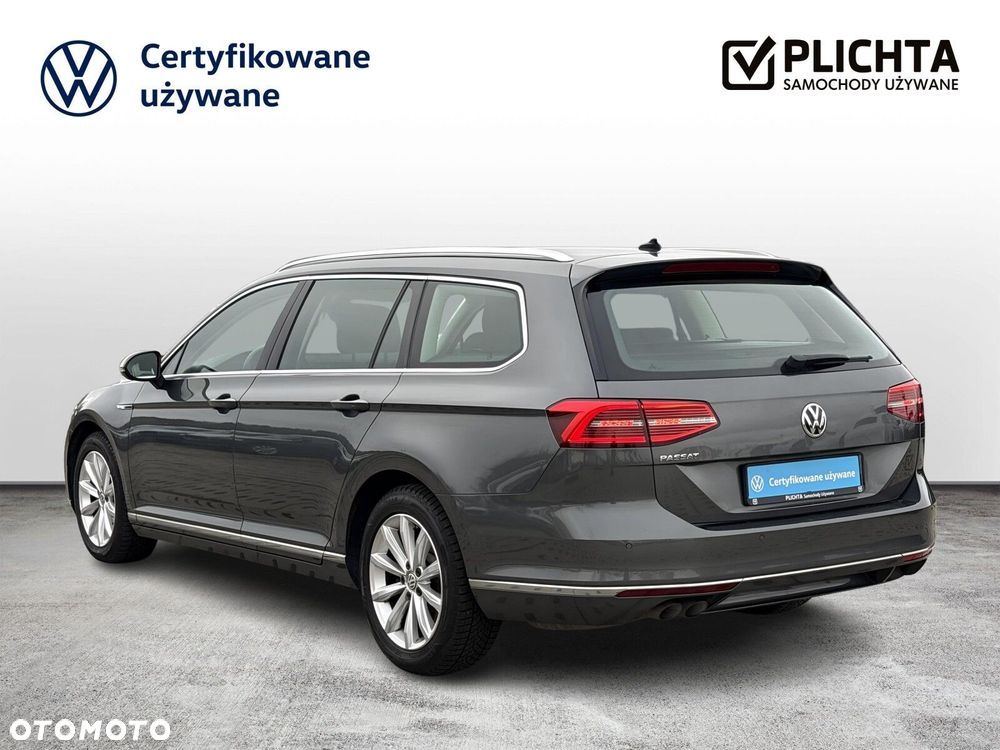 Volkswagen Passat - 3