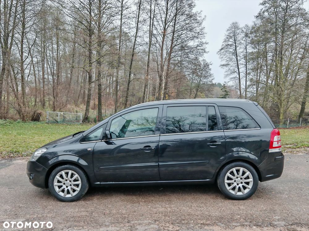 Opel Zafira - 14