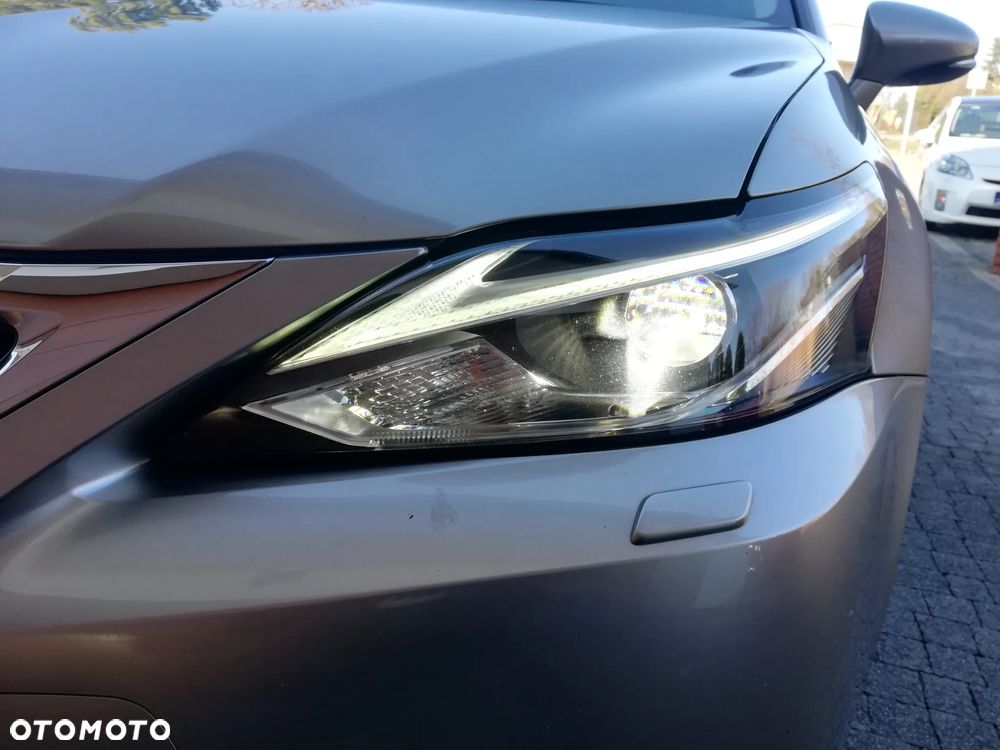 Lexus CT 200h Elegance - 18