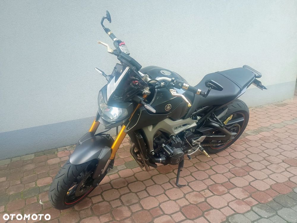 Yamaha MT - 3