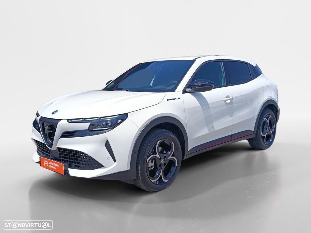 Alfa Romeo Junior 1.2 Speciale eDCT6 - 1