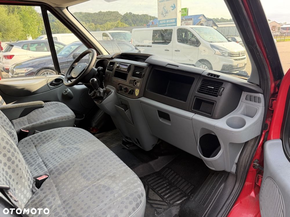 Ford Transit - 14
