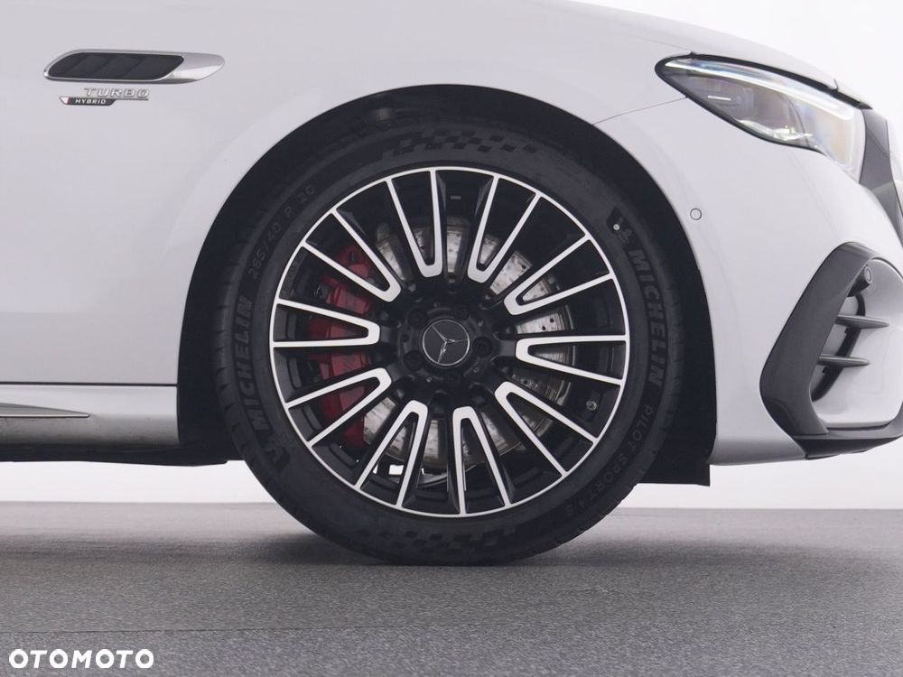 Mercedes-Benz Klasa E AMG 53 PHEV 4Matic+ 9G-Tronic TCT - 17