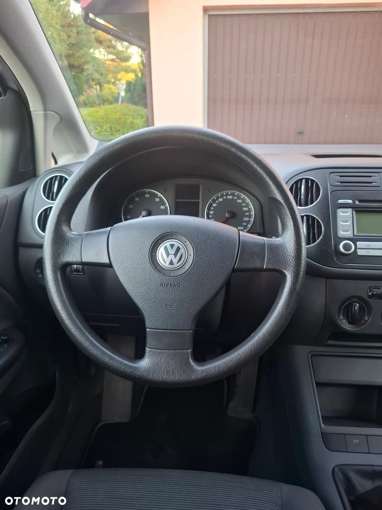 Volkswagen Golf Plus - 10