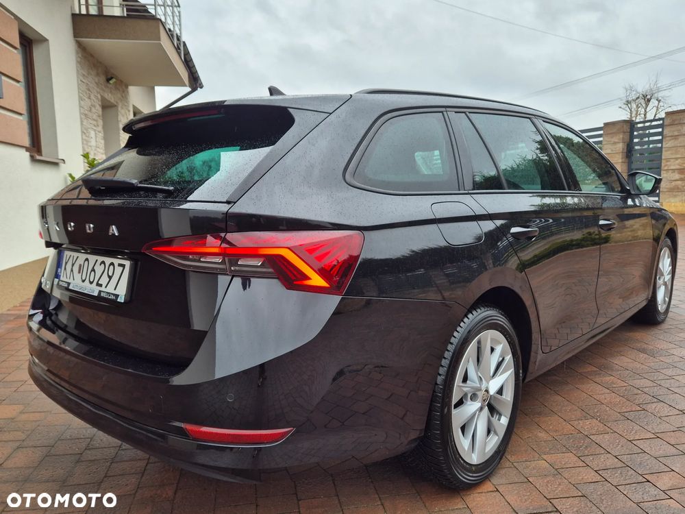 Skoda Octavia 1.5 TSI ACT Ambition - 9