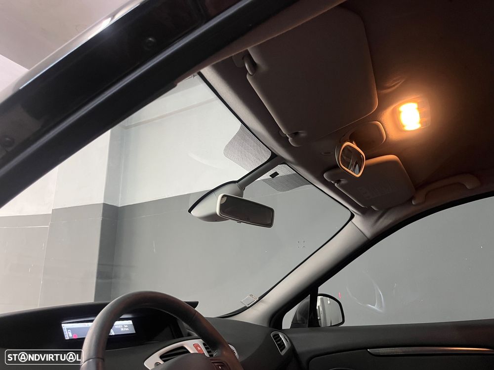 Renault Grand Scénic 1.5 dCi Dynamique S 7L - 33