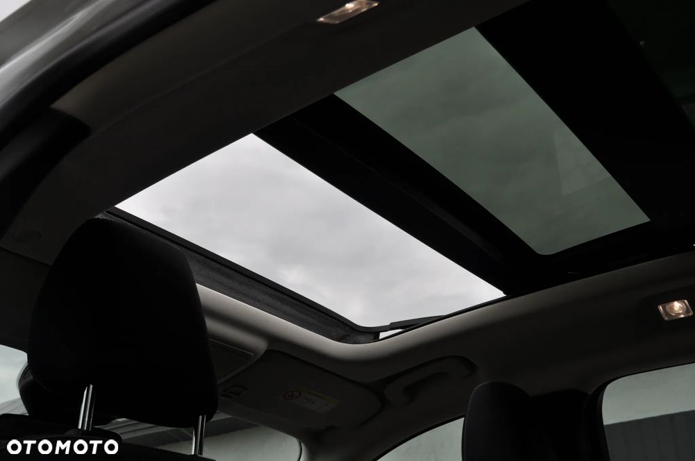 Ford Kuga - 11
