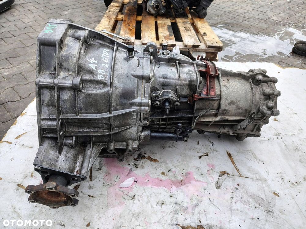 SKRZYNIA 6 BIEGÓW JJG AUDI A4 B8 2.0 TDI - 8