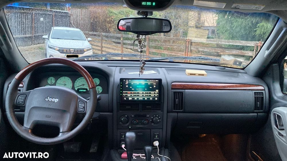 Jeep Grand Cherokee 2.7 CRD Overland - 10