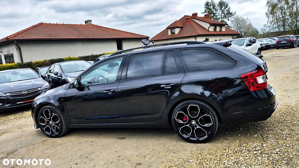 Skoda Octavia 2.0 TSI RS DSG - 21