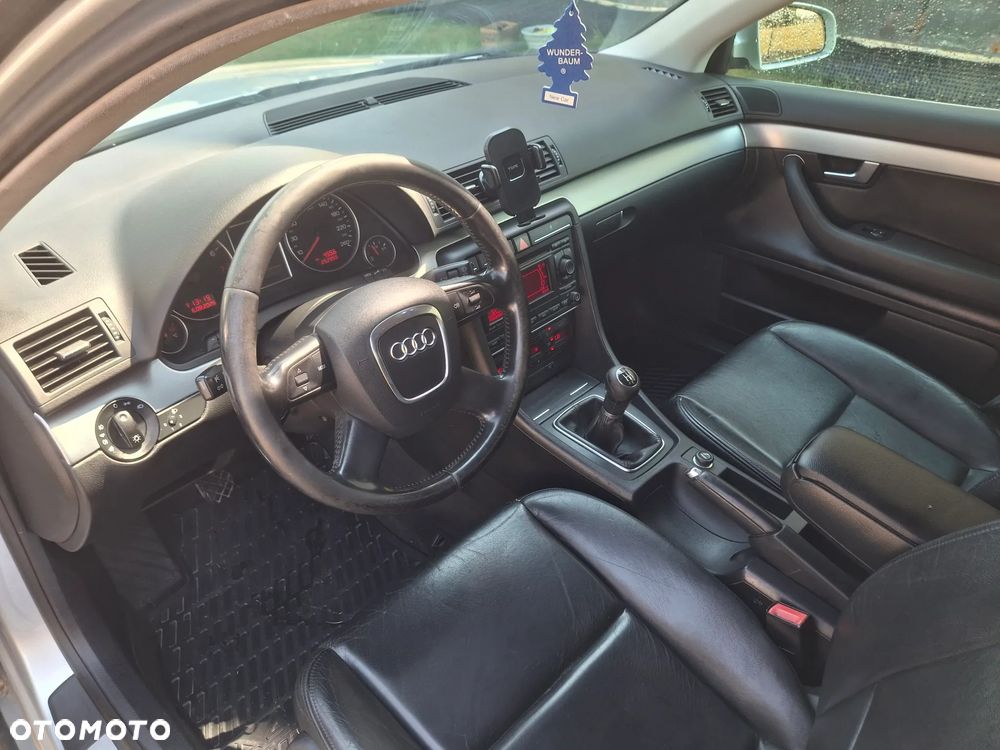 Audi A4 Avant 1.8T - 6