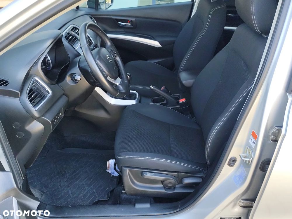 Suzuki SX4 S-Cross 1.0 T Premium - 8