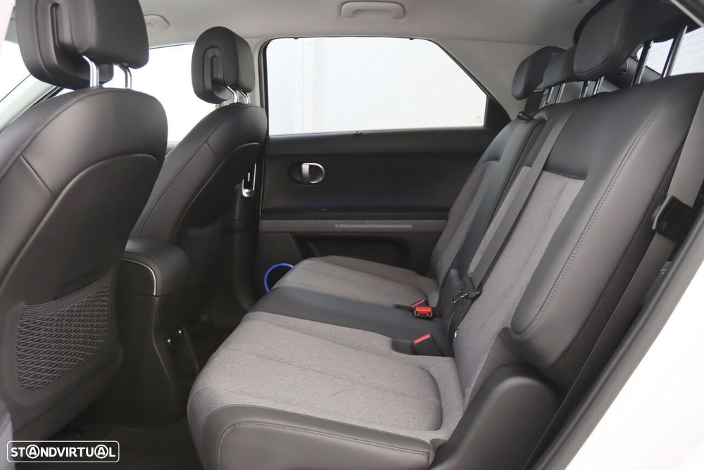 Hyundai Ioniq 5 - 5