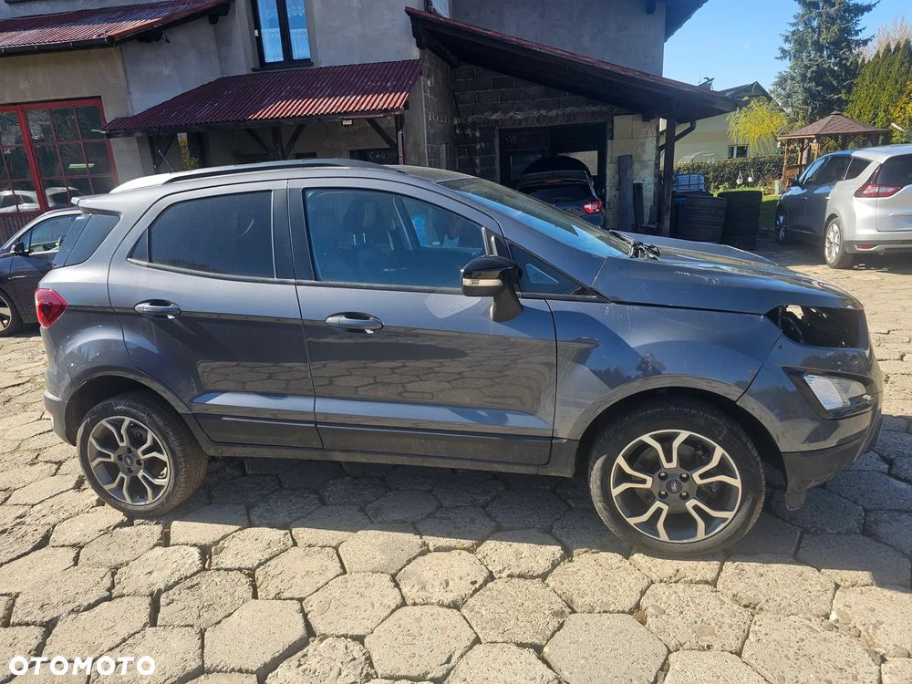 Ford EcoSport - 4