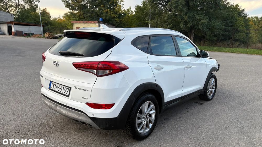 Hyundai Tucson - 4