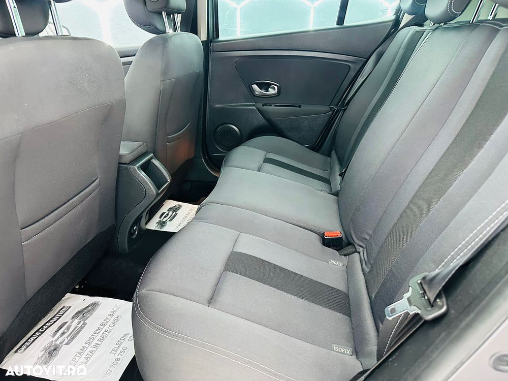 Renault Megane dCi 110 FAP Expression - 8