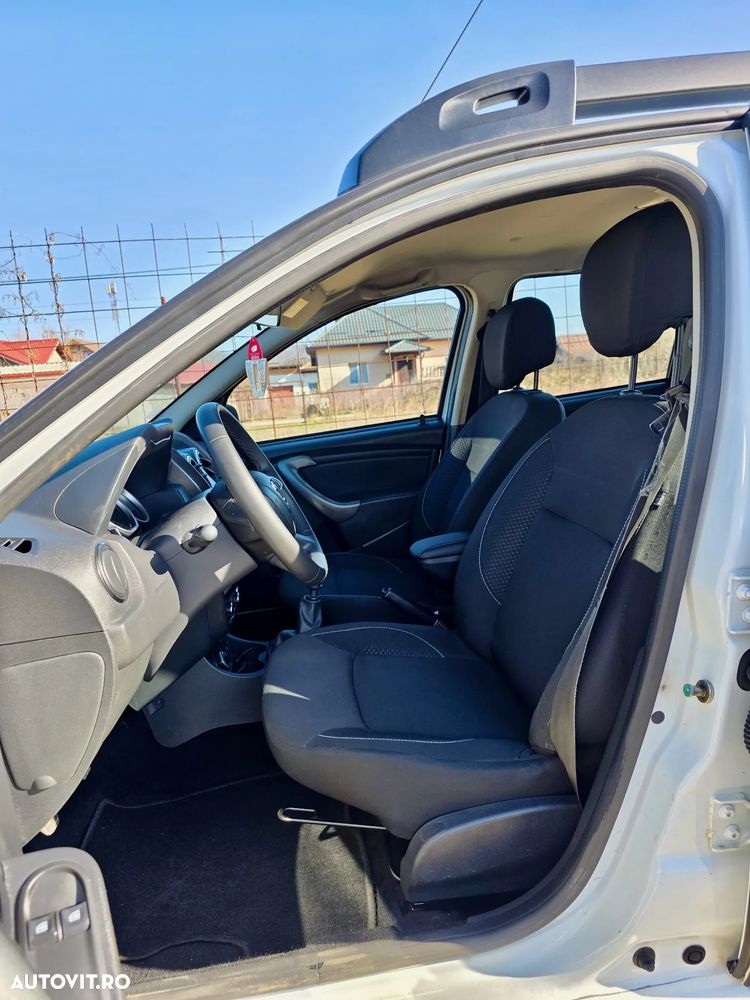 Dacia Duster 1.5 dCi 4x4 Prestige - 9